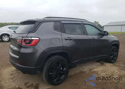 2021 Jeep Compass Latitude z USA, uszkodzony, nr VIN 3C4NJDBB7MT515708